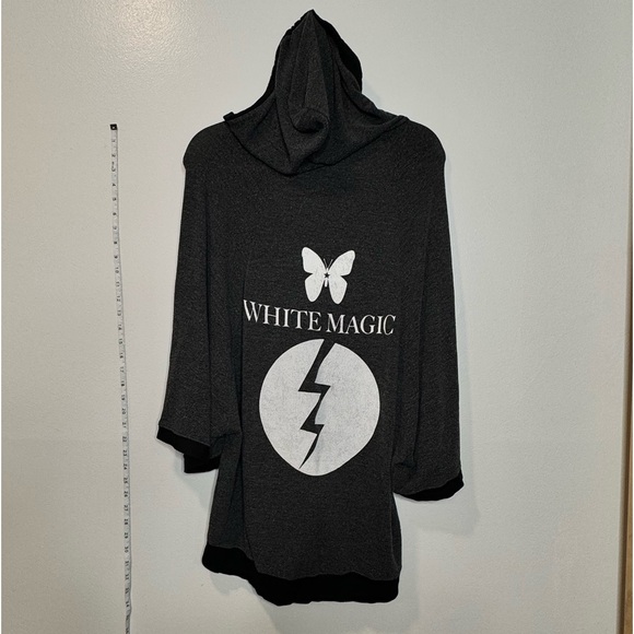 EUC Wildfox xs white magic long oversized hoodie poncho- belled sleeved black - Picture 1 of 12